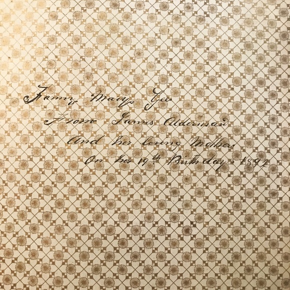 1892 Antique Leather Photograph Album - Picture 8 of 8